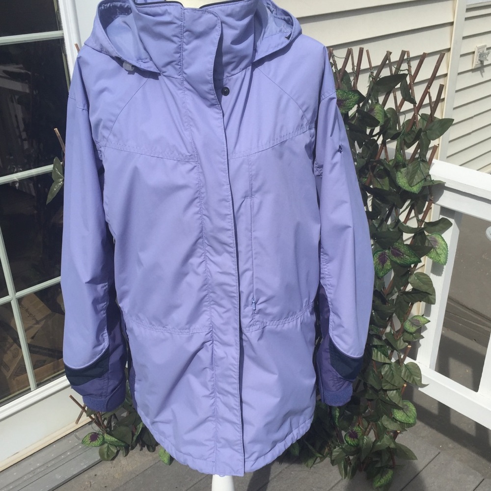 Columbia Jacket. size Large - Picture 4 of 9